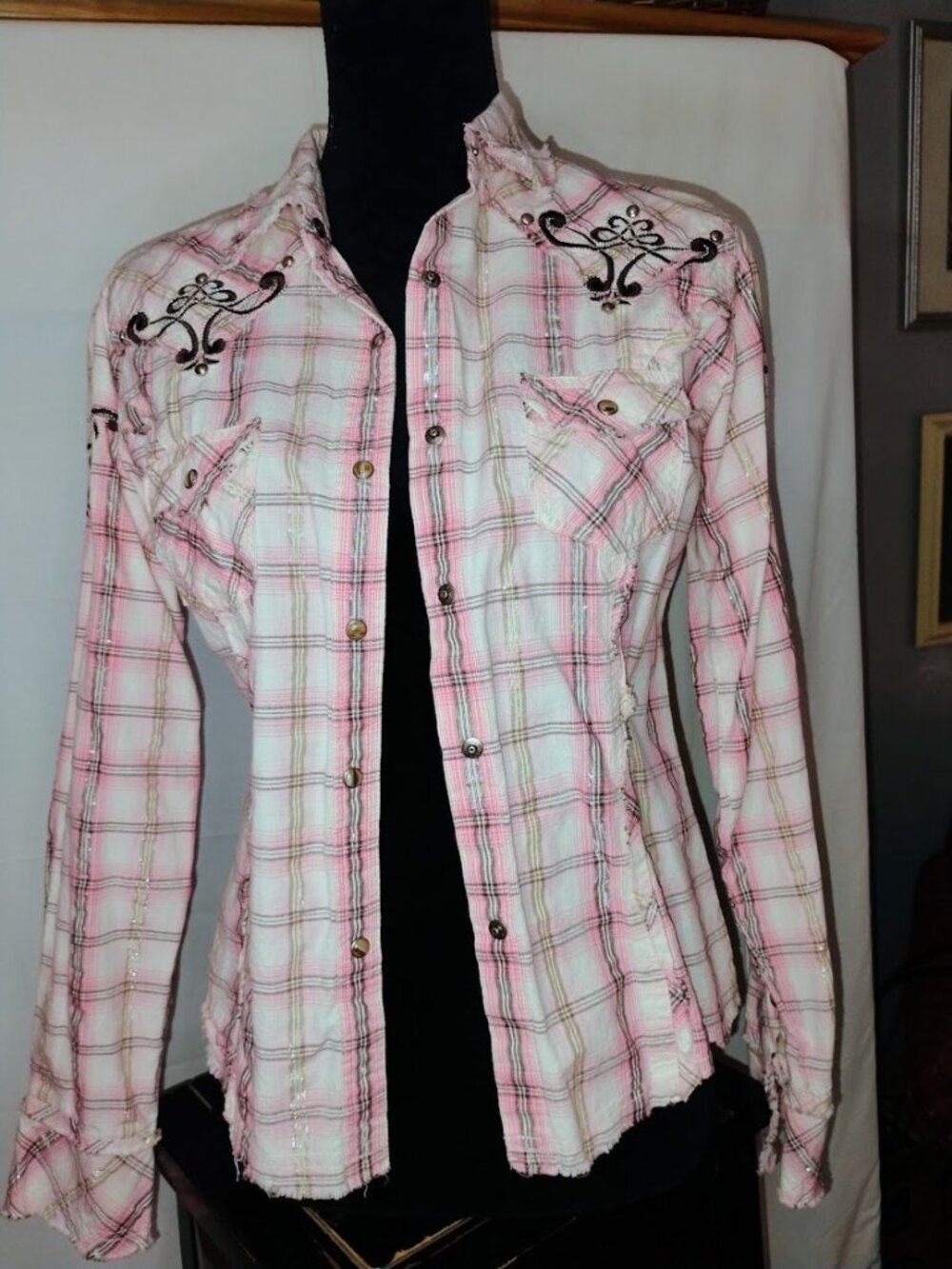 Vintage Panhandle Slim Pink Plaid Embroidered Western Pearl Snap Shirt - Medium